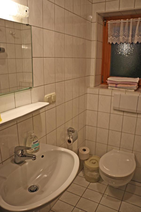 Appartementhaus Elisabeth Winklhofer Bad Fussing Ruang foto